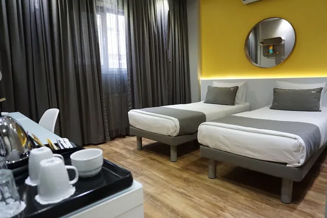 غرفة قياسية بسرير كوين، My Dora Hotel 7/10