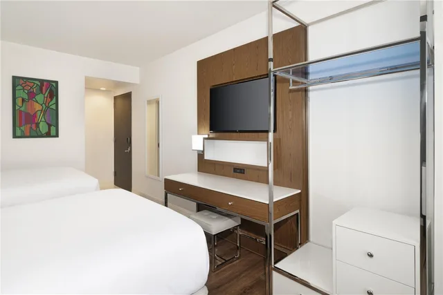 غرفة كبيرة بسريرين مزدوجين، Best Western Premier Empire State Hotel 2/4