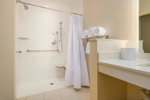 غرفة بسريرين كوين، Fairfield Inn And Suites By Marriott Raleigh Cary 4/4