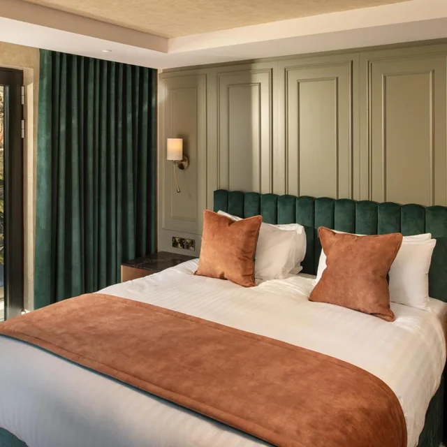 غرفة ديلوكس بسرير مزدوج بشرفة، Brig o Doon House Hotel 1/9