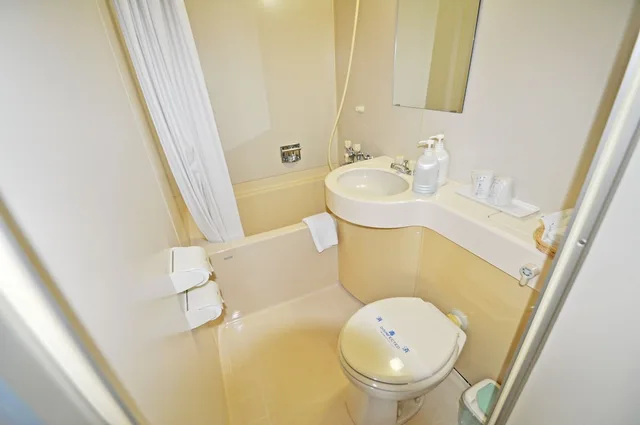 غرفة يابانية بفرشتي فوتون بإطلالة على البحر للمدخنين، Hotel Saharin 1/1