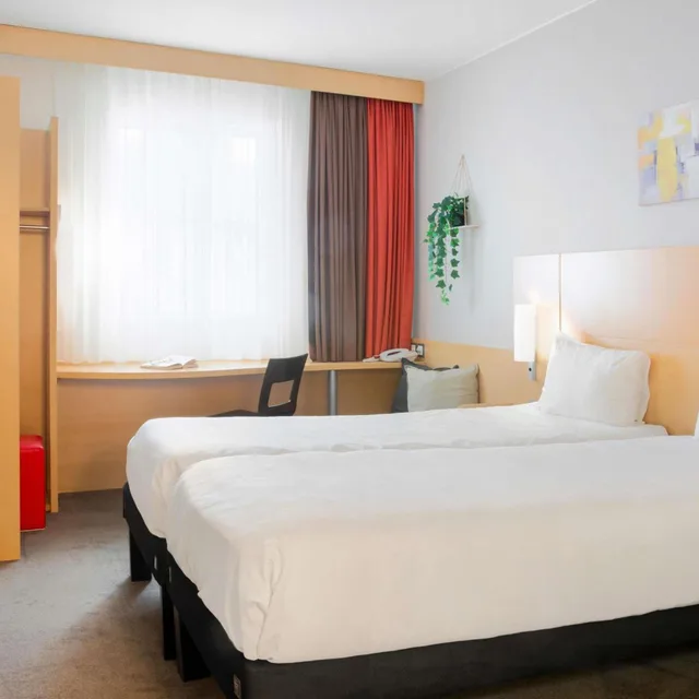 غرفة قياسية مفردة، ibis Lugano Paradiso 4/12