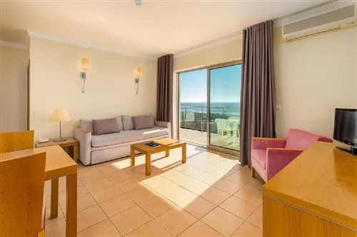 1 Bedroom, Apartment, Lateral Side Sea View, Dunamar 1/2