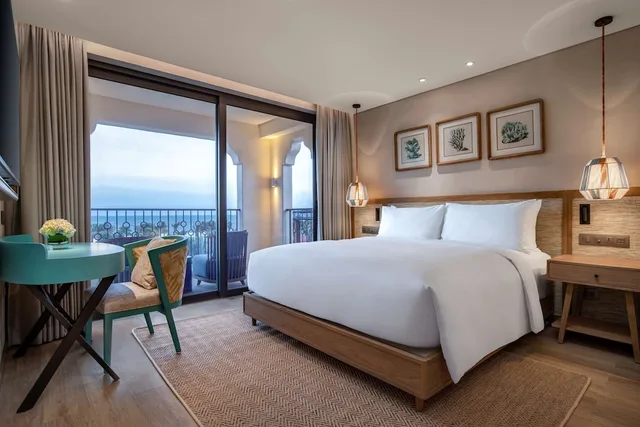 جناح عائلي بسرير كينج، Radisson Resort Phan Thiet 1/2