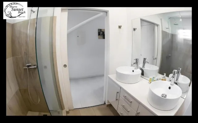 Mezzanine, Garden, Bungalow, 2 Queen Beds, Sofa, with Fan، Moorea Sunset Beach 3/3