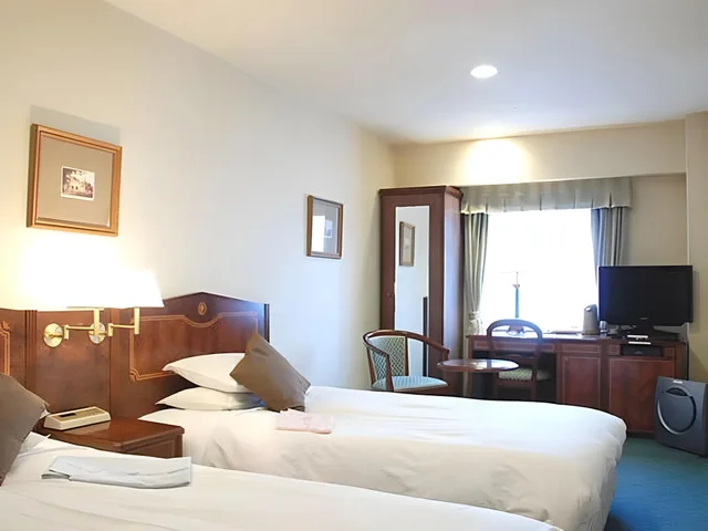 Semi Room, Standard, 2 Semi Double Beds, Smoking، Hotel Grand Terrace Sendai Kokubuncho 1/2