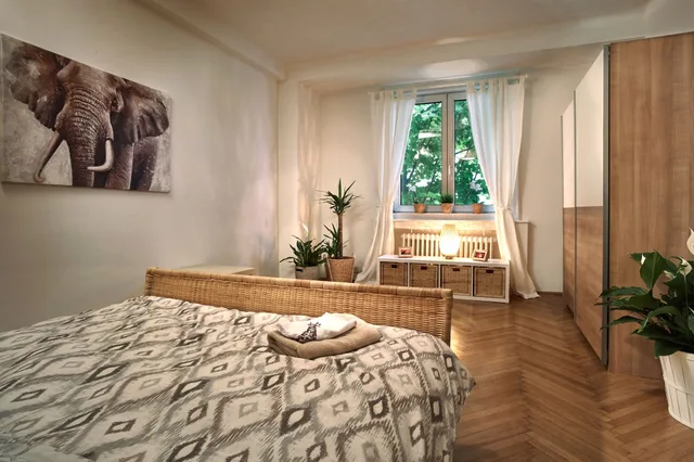 2 Bedrooms, Family, Lodge, Apartment, 4 Beds, Courtyard Area، Opera City Center Apartments 2/3