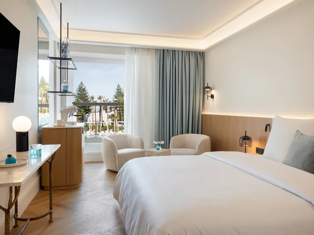 غرفة بسرير مزدوج بإطلالة على البحر، Creta Palace, A Resort to Live 2/10