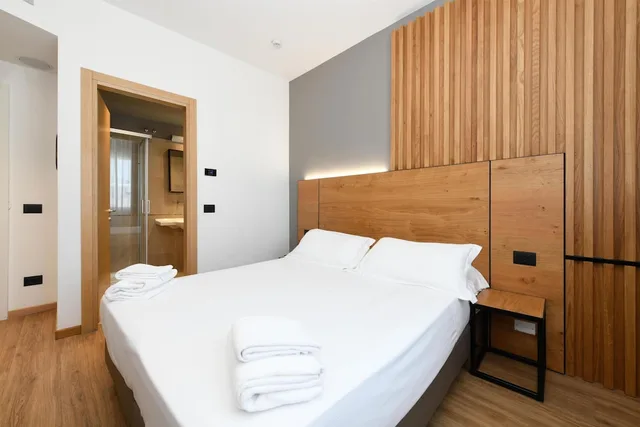 غرفة كومفورت بسرير كوين، Best Western Hotel Arya 3/10