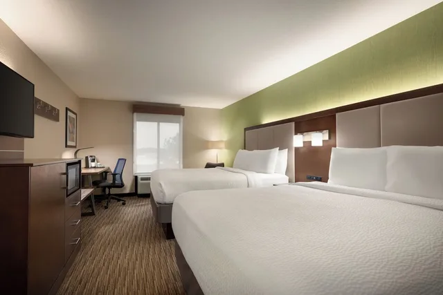 جناح بسريرين منفصلين مع أريكة، Holiday Inn Express Hotel Suites Atlanta-Cumming 1/2