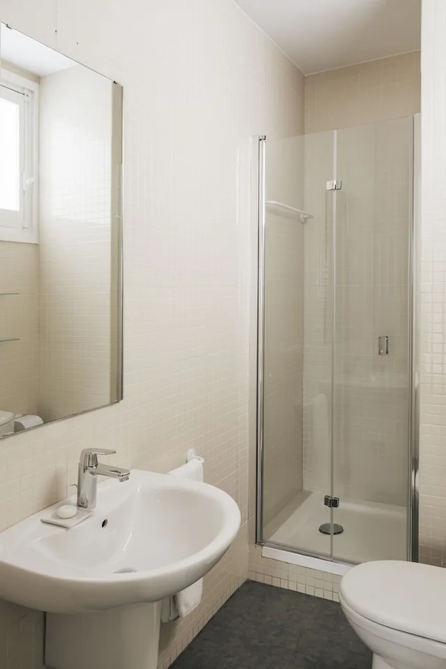 غرفة قياسية بسرير مزدوج مع أريكة، Barcelona Apartment Val 6/7