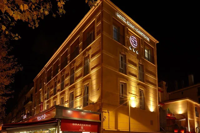 غرفة سوبيريور بسرير مزدوج أو سريرين منفصلين، Hotel Saint Christophe Aix en Provence Centre Ville by Germain Collection 1/1