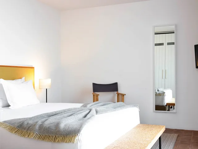جناح بريميوم، The Lince Ecorkhotel Evora 1/2