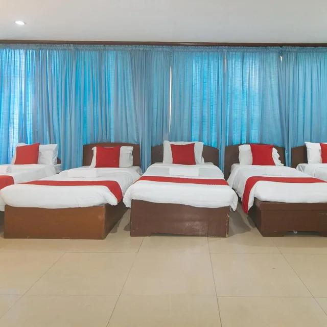 جناح عائلي، Maanyag Pension House 10/10