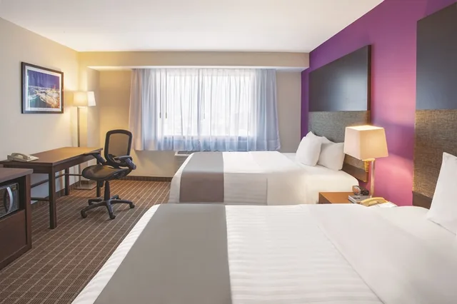 غرفة قياسية، CHN Hotel Monterrey Centro, Trademark Collection by Wyndham 3/4