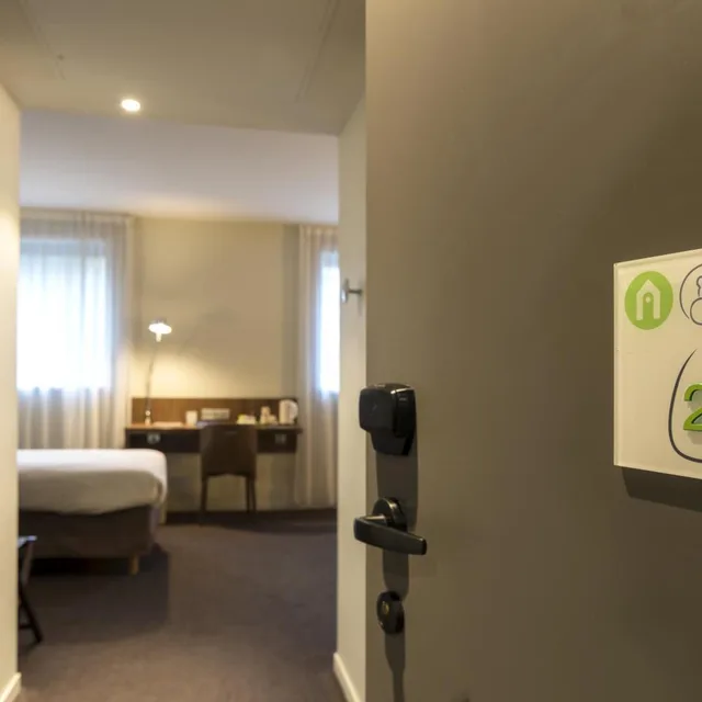 Next Generation, 1 Double and 1 Single Bed، Campanile Le Mans Centre Gare 10/10