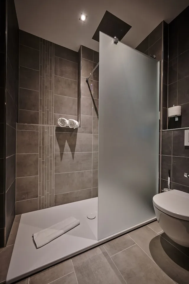 Comfort, Double Bed, Posthotel Walhalla Regensburg Ost 3/5