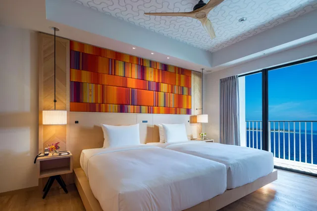 جناح بسرير نصف مزدوج بإطلالة على البحر بغرفة نوم واحدة في طابق منخفض، The Beach Resort Sesoko by Hilton Club 1/2