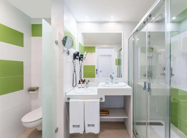 Family Suite max 1 baby, Barcelo Lanzarote Active Resort 3/3