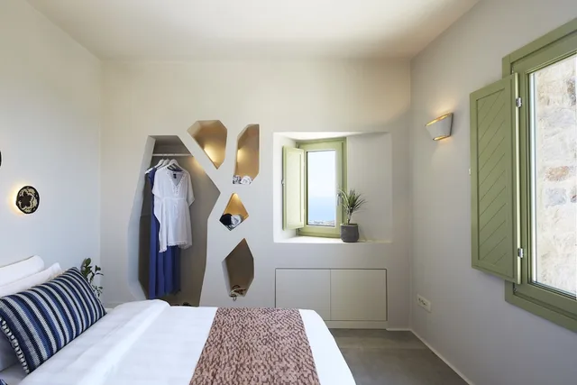 Junior Suite, King Bed, Sea View, Jetted Tub, Aeon Suites - Adults Only By Mr and Mrs White 4/4