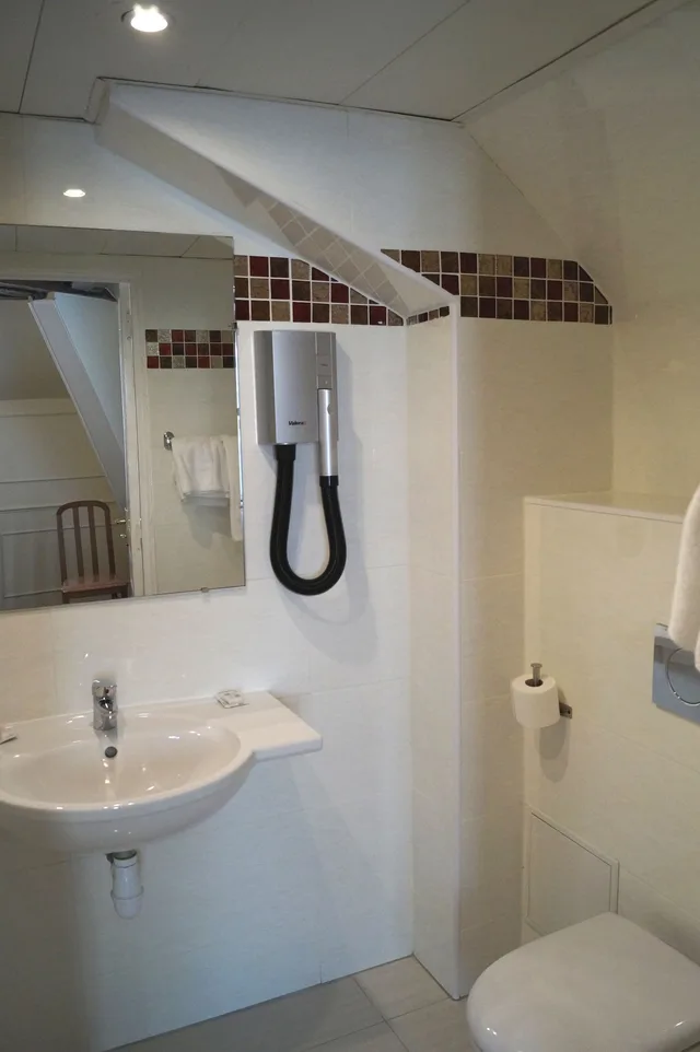 غرفة ثلاثية بسرير مزدوج وسرير فردي، Hotel Havane Opera 8/10