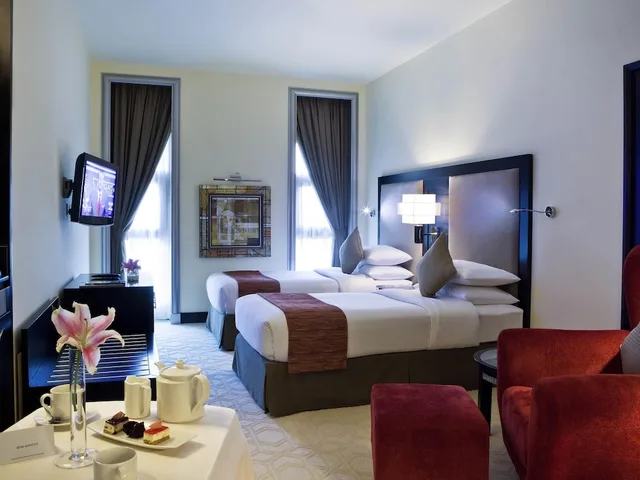 Standard, Queen Bed, Mercure Gold Hotel Jumeirah By Accor 6/10