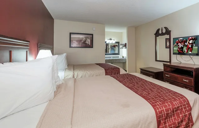 غرفة ديلوكس بسريرين كوين للمدخنين، Red Roof Inn Chipley 4/5