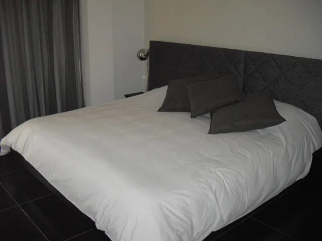 Suite, Crystal Hotel 6/10