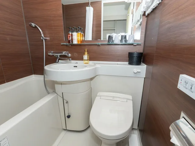 Adjoining, 4 Beds, Twin Beds, Kitchen, Lounge Access، The Breakfast Hotel Porto Ishigaki 8/9