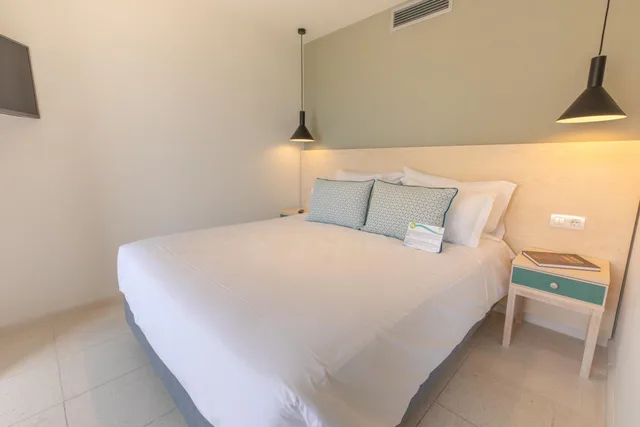 2 Bedrooms, Apartment, Lateral Side Sea View، Vila Baleira Porto Santo 1/7