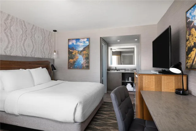 غرفة بسرير كوين، Aiden by Best Western St. George 1/2
