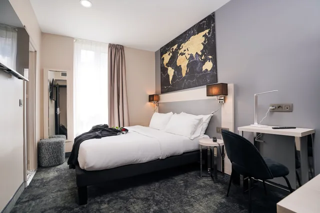 غرفة قياسية بسريرين منفصلين، Hotel Univers 1/5