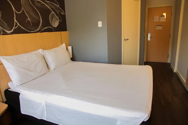 Standard, Double Bed, ibis Bacabal 4/4