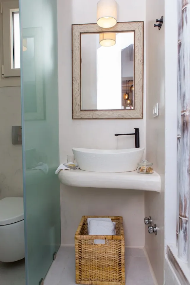 غرفة غراند رباعية بسريرين كوين بإطلالة على البحر بـ5 غرف نوم بمسبح خاص، Naxian Lounge Villas 6/9