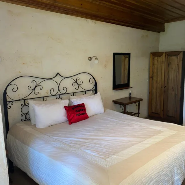Deluxe, Double Bed, Kemal's Guest House 1/10