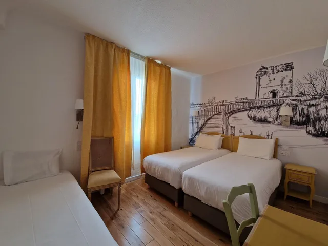 غرفة قياسية ثلاثية، Hotel Les Vignes Blanches 1/6