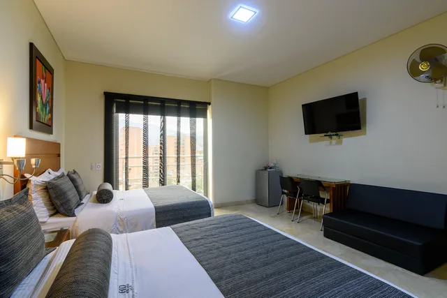 غرفة سوبيريور بسريرين منفصلين بإطلالة، Dorado La 70 Hotel 4/7