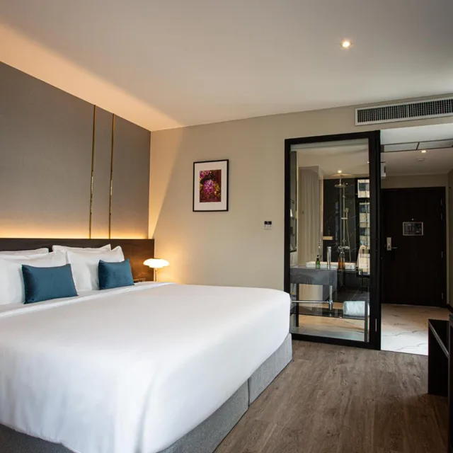 غرفة ديلوكس بسرير كينج بإطلالة على المدينة، SAM E Hotel Bangkok Sathorn 2/7