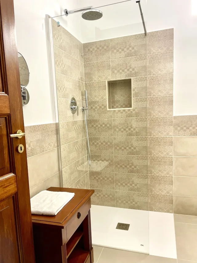 غرفة قياسية بسرير مزدوج أو سريرين منفصلين، Hotel Villa de Pasquale 3/3