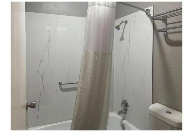 غرفة بسريرين كوين للمدخنين، Motel6 Buttonwillow, CA - Central 7/7