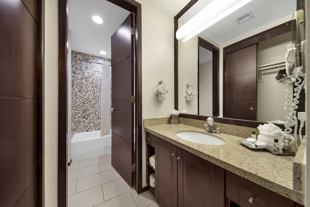 استوديو بسريرين مزدوجين، Peninsula Island Resort Spa All Suites 3/3