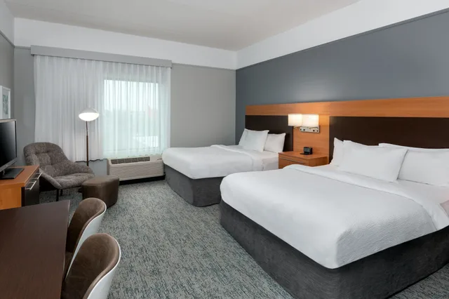 جناح استوديو بسريرين كوين لذوي الإعاقة، TOWNEPLACE SUITES BUFFALO AIRPORT 1/3
