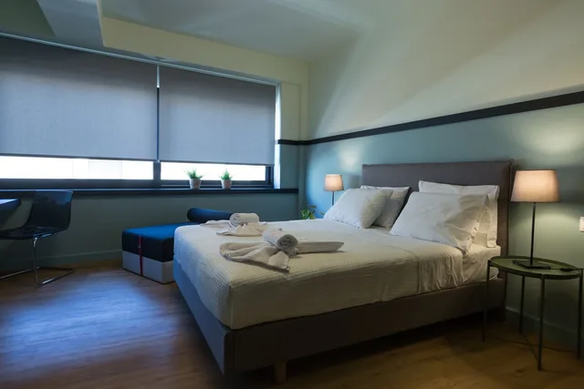 Deluxe, Double or Twin Bed, Still Athens 6/10