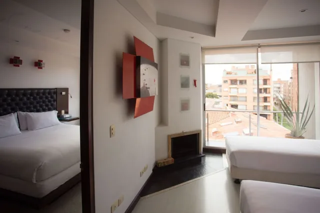 1 Bedroom, Family Suite, King Bed, 2 Murphy Beds, Kitchen، 104 Art Suites 3/4