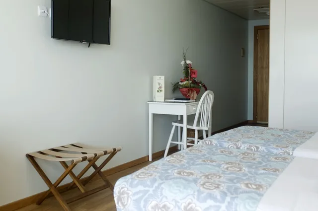 Room, Double Bed, Sea and Sea View, Balcony، Quinta Da Penha De Franca 2/2