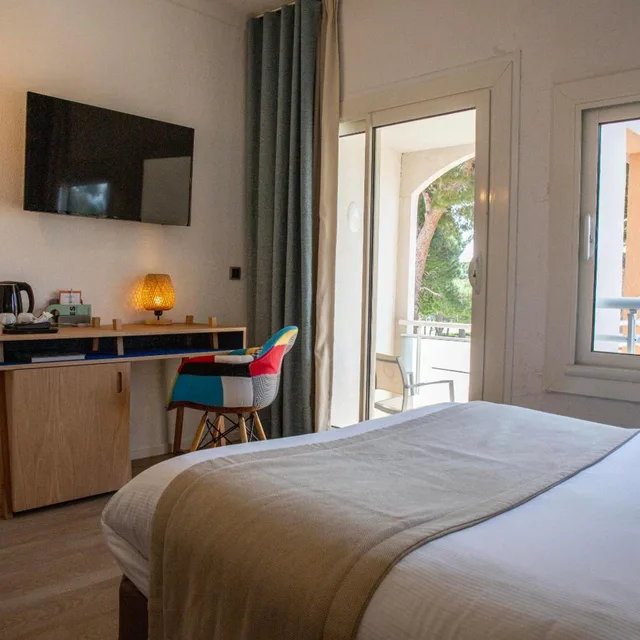 غرفة بسرير مزدوج بشرفة، Grand Hotel Du Lido 2/10