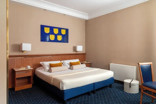 Room, Triple, 1 Queen and 1 Single Bed, Accessible, Diocleziano Hotel 2/10