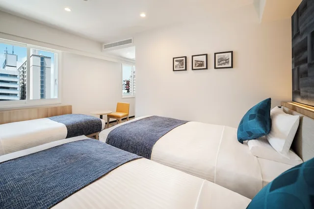 Renovated, Standard, Triple, Twin Beds, Sofa، Hotel Mystays Nagoya Sakae 3/7