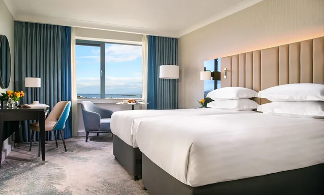Business Class King، The Galmont Hotel and Spa 3/4