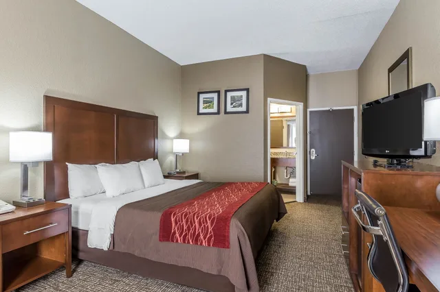 غرفة قياسية بسرير كينج، Comfort Inn Kingsport Southeast 4/10